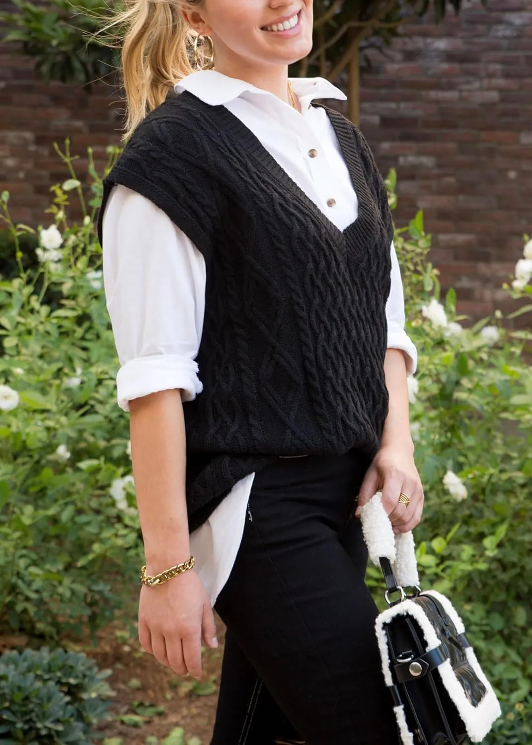 Anna-Kaci Women's Oversized Knit Sweater Vest Cable Knit V Neck Sleeveless Solid Color Pullover Sweater