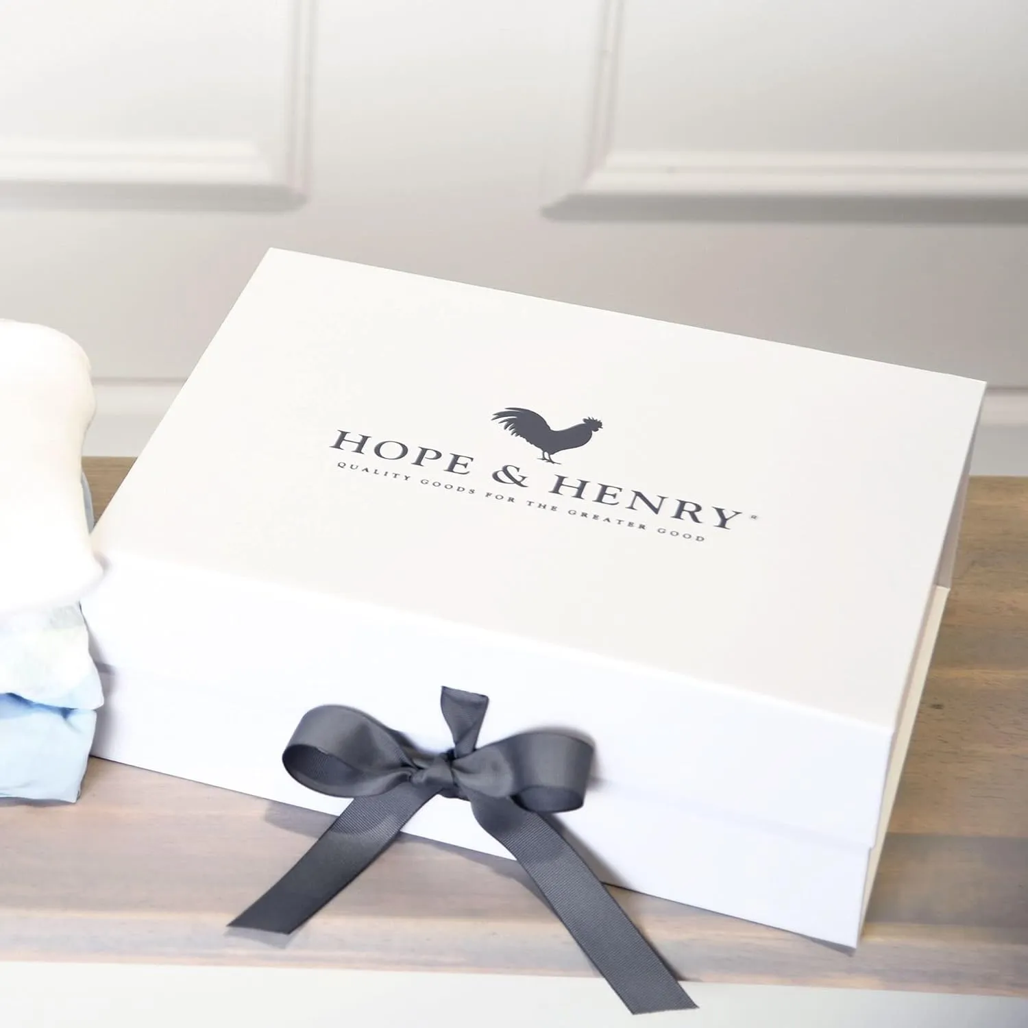 Hope & Henry Baby 4 Piece Shortie Cable Knit Romper Gift Set with Box