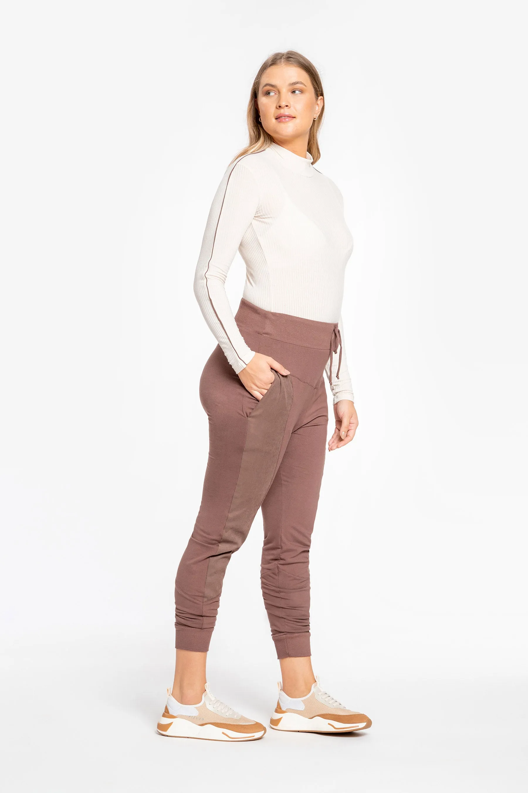 Minimal Lines Blouse
